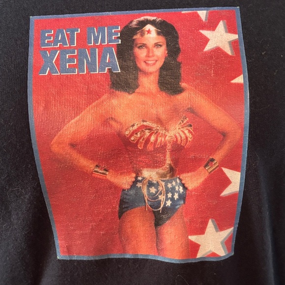 Wonder Woman Black Graphic Tee with Retro Design - Picture 2 of 5